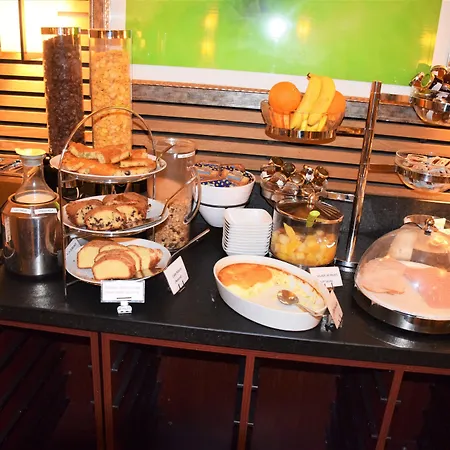 Folkestone Opéra 3*