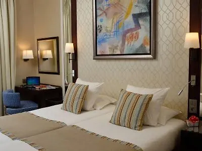 Folkestone Opera Hotell