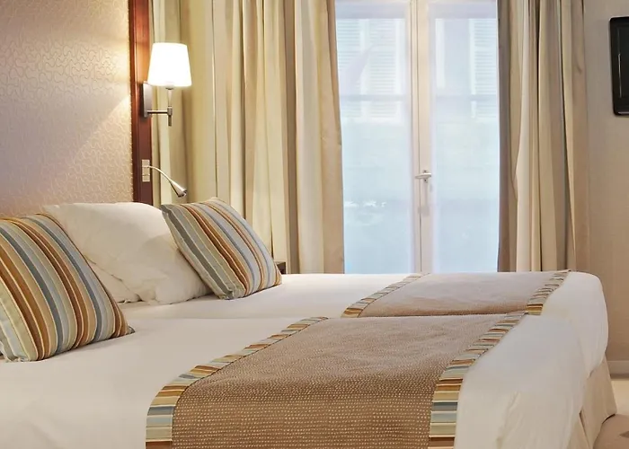 Folkestone Opera Párizs