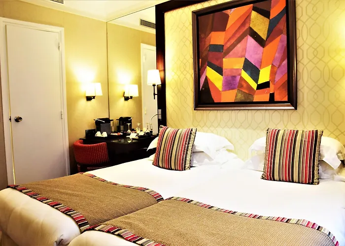 فندق Folkestone Opera 3*