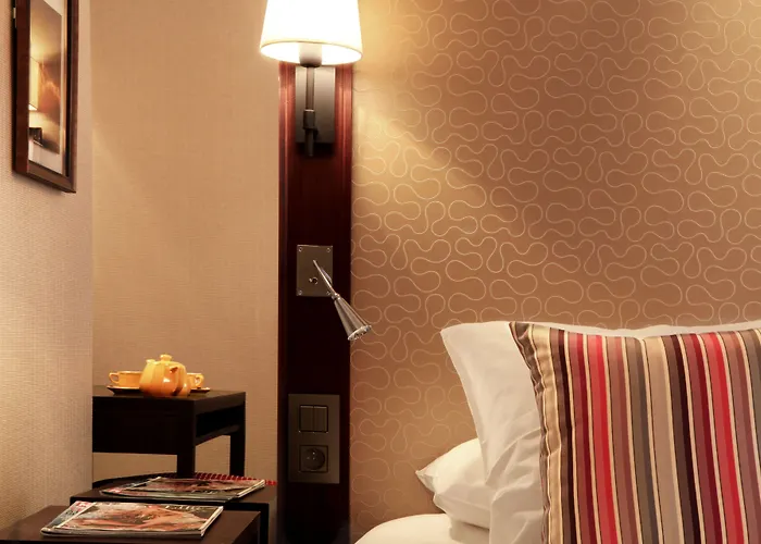 Folkestone Opera باريس