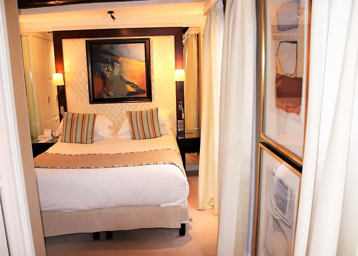 Folkestone Opera فندق باريس