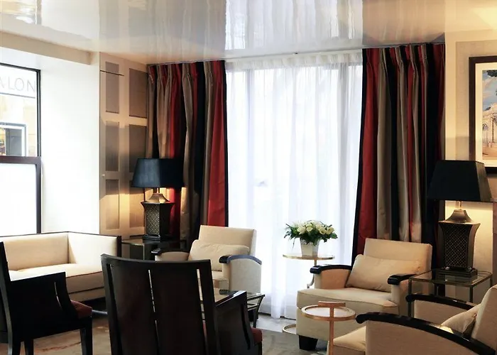 فندق Folkestone Opera 3*